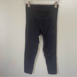 Spanx black  Knit Legging Shapewear Pants Sz  Medium